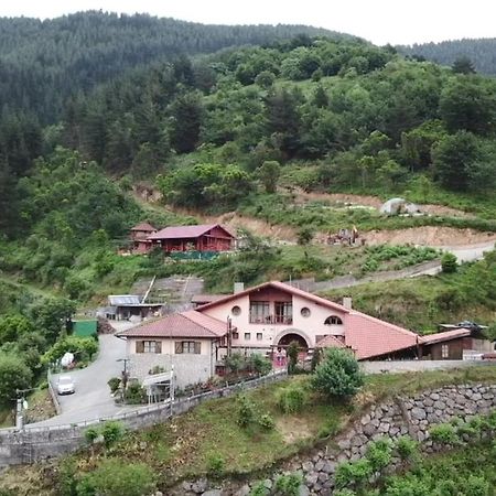 Agroturismo Ordaola Alonsotegi ภายนอก รูปภาพ