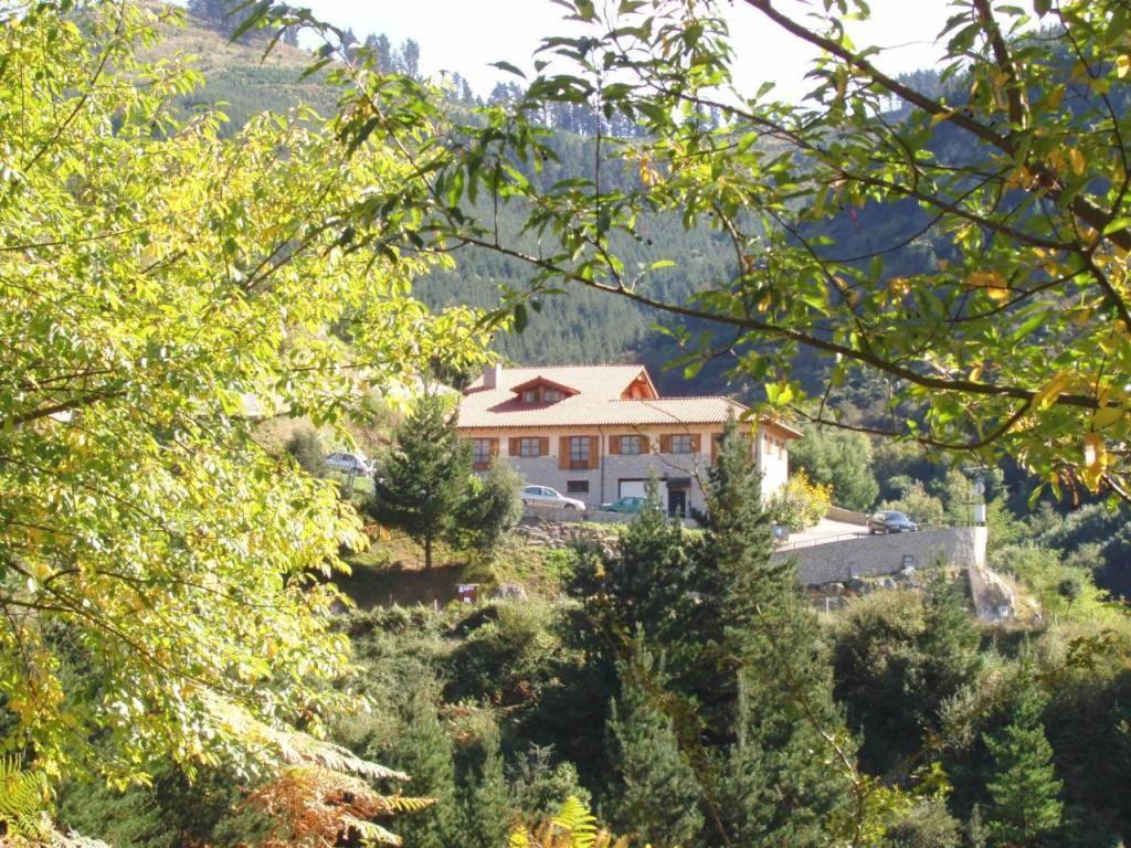 Agroturismo Ordaola Alonsotegi ภายนอก รูปภาพ