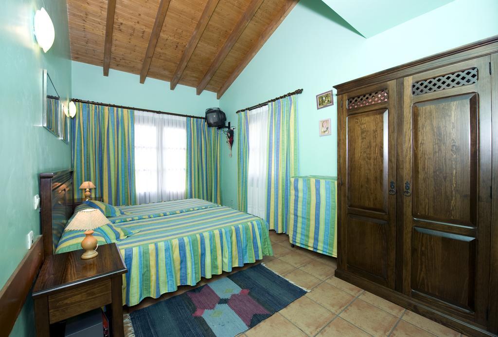 Agroturismo Ordaola Alonsotegi ภายนอก รูปภาพ